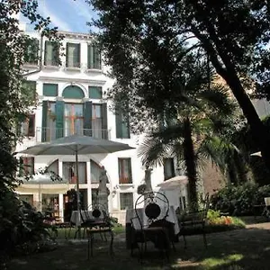 Palazzo Abadessa **** Veneza