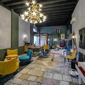 La Corte 3*, Venezia Italia
